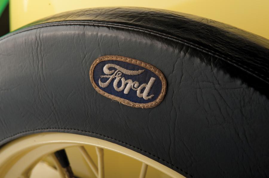  Ford Frontenac Speedster 1926 года  (фото 3 из 18)